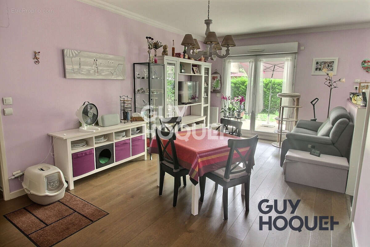 Appartement à LIMEIL-BREVANNES