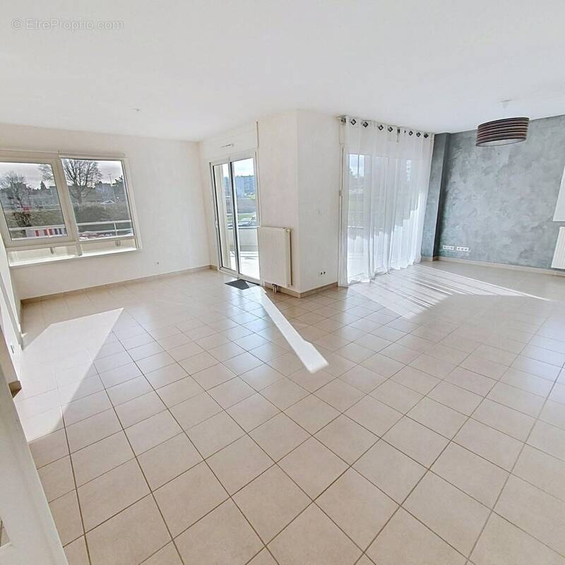 Photo 1 - Appartement à MONTCEAU-LES-MINES