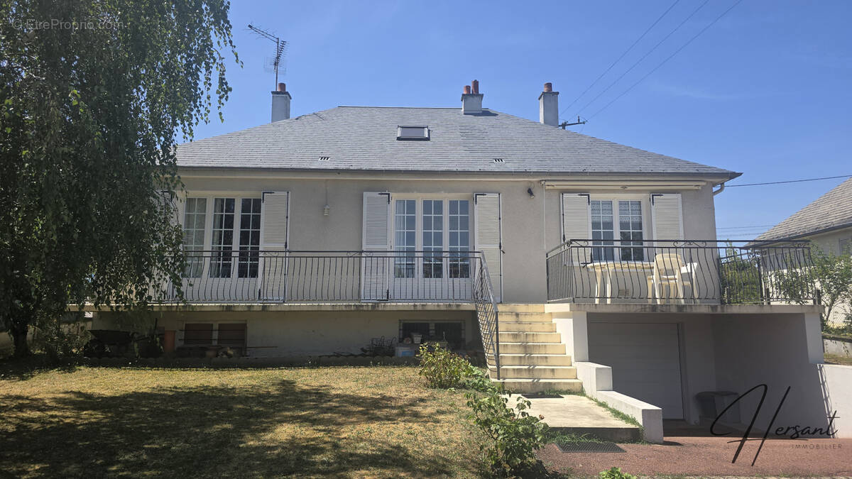 Maison à BEAUGENCY