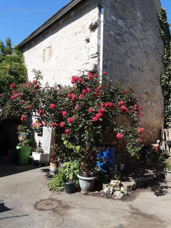 Maison à FERRIERES-EN-GATINAIS