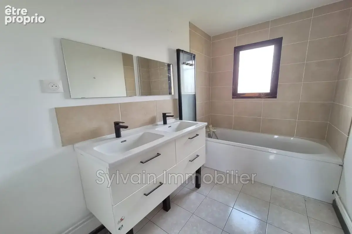 Maison 5 pièces 84 m² à vendre à Savignies (60650) - photo 9