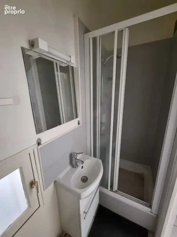 PARIS 5ème - Quartier MONGE  - un GRAND STUDIO de 31.65 m² - photo 5