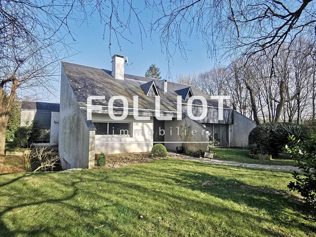 Maison à SAINT-PAIR-SUR-MER