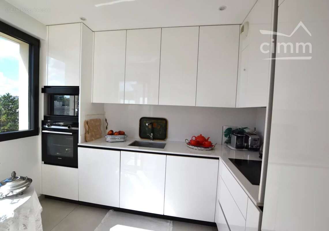 Appartement à SAINT-MAUR-DES-FOSSES