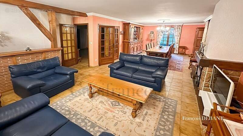 Maison à SOMMEPY-TAHURE