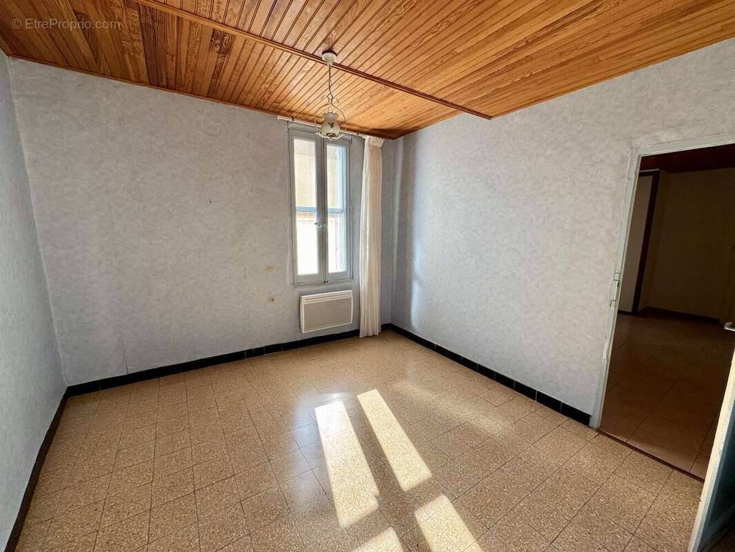 Maison à VILLEVEYRAC