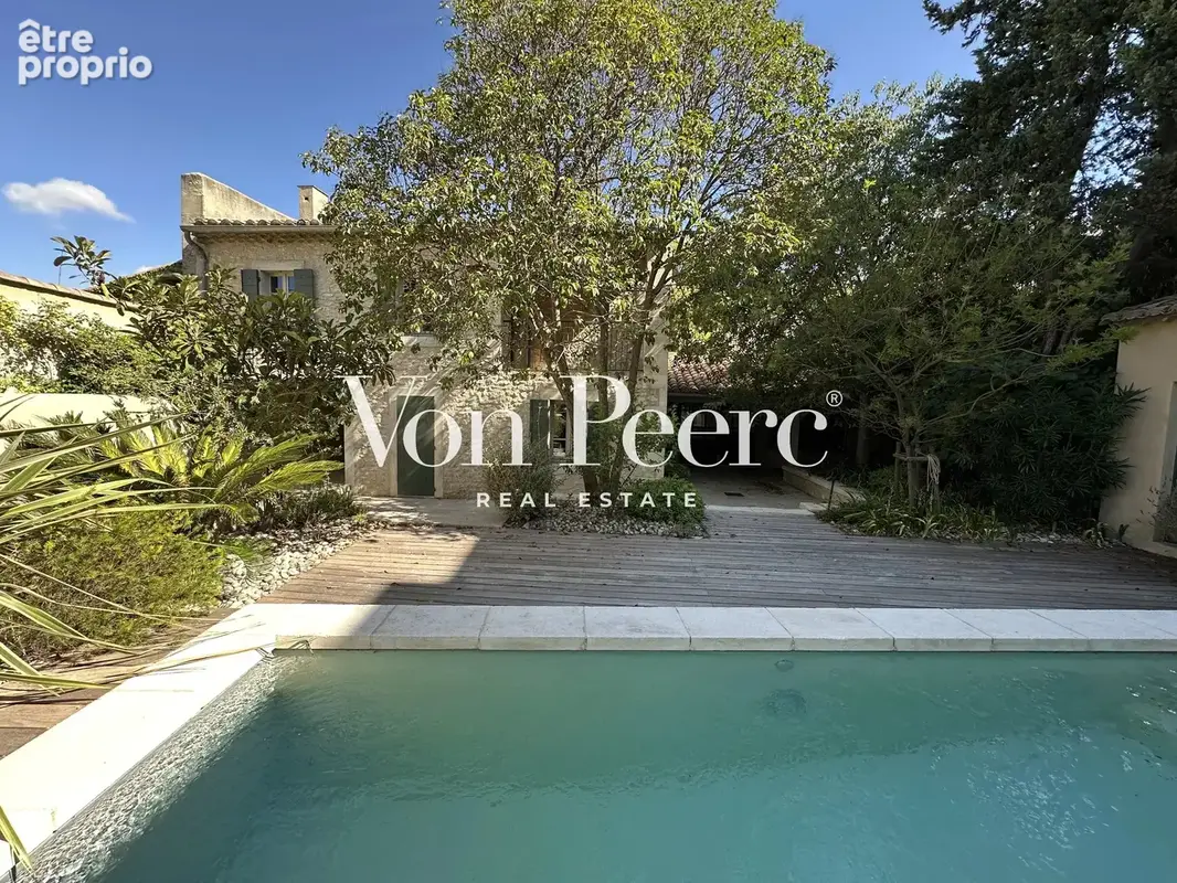 Maison avec jardin et piscine au coeur de st remy - photo 1