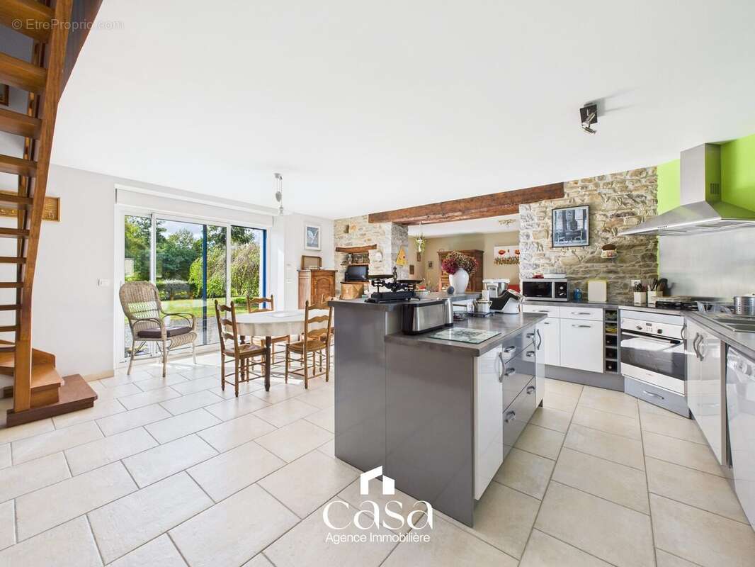 Maison à LINGREVILLE