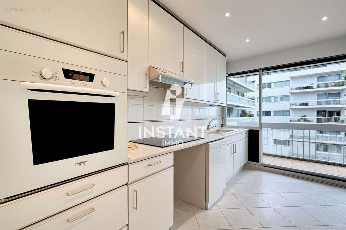 Cuisine  - Appartement à CRETEIL