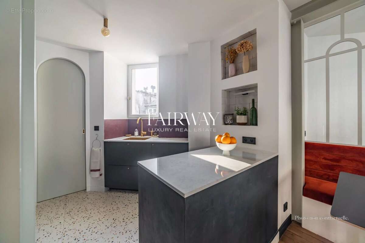 Appartement à PARIS-10E