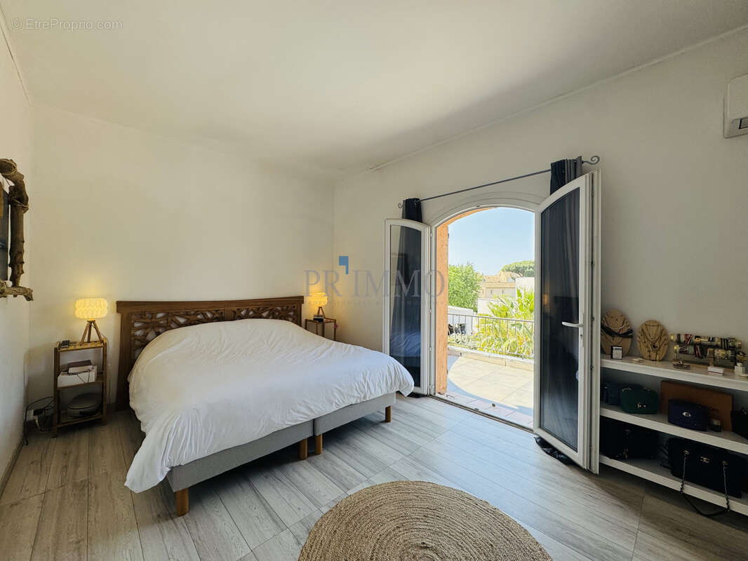 Maison à FREJUS