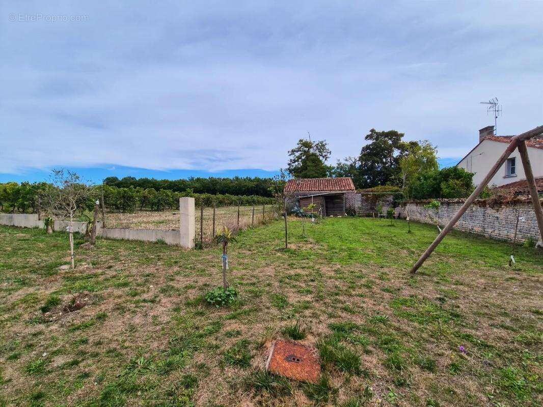 Maison à BRIE-SOUS-MATHA