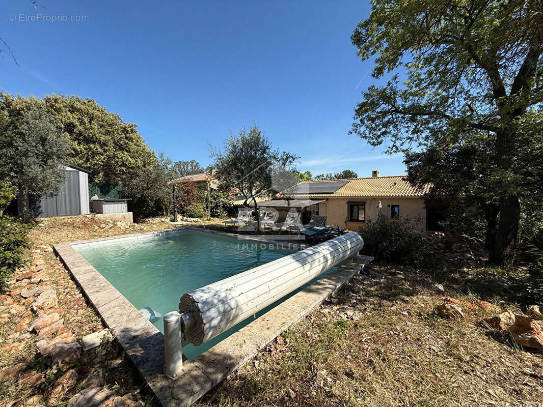 Maison à SAINT-MAXIMIN-LA-SAINTE-BAUME