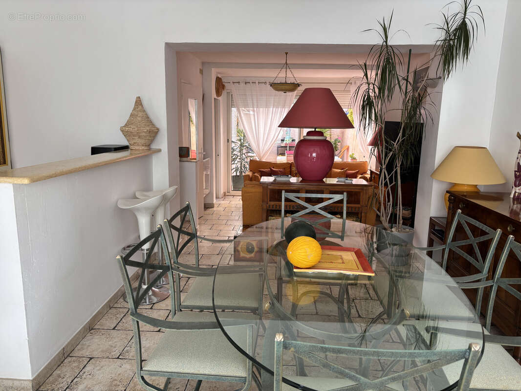 Maison à MARSEILLE-8E