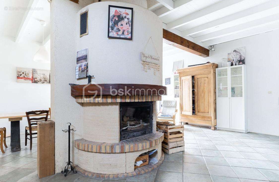 Maison à BIZONNES