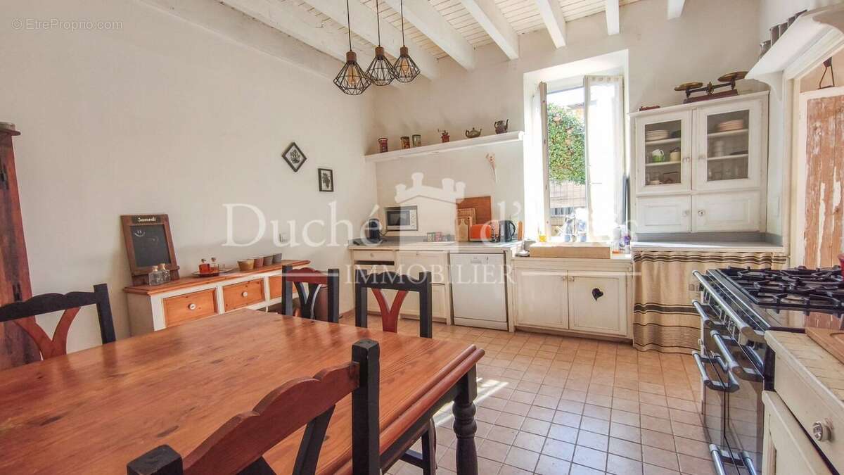 Photo 5 - Maison à LA ROQUE-SUR-CEZE