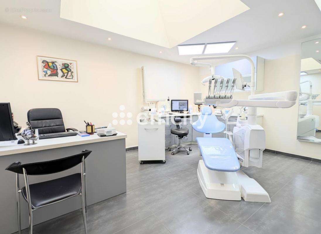 Commerce à MAISONS-ALFORT