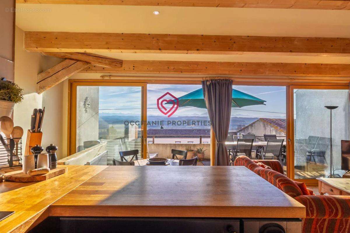 Maison à CAILHAU