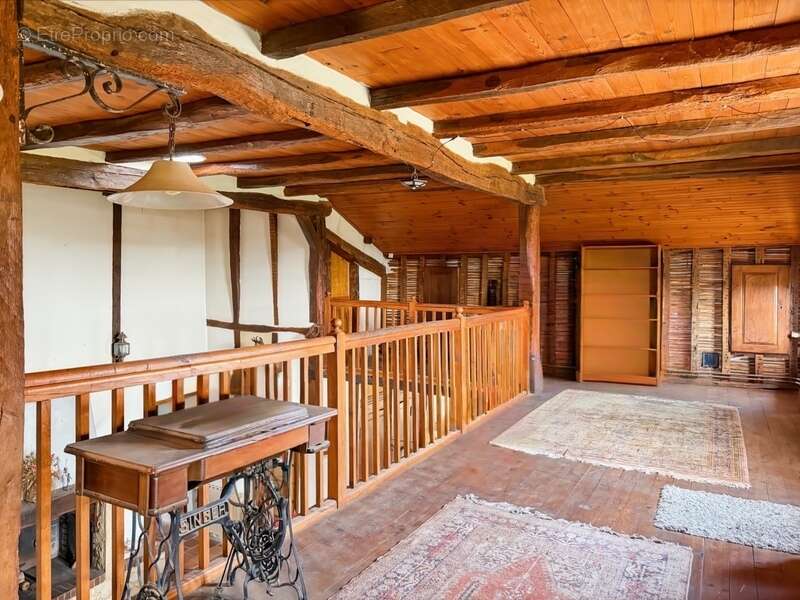 Maison à LE HOUGA