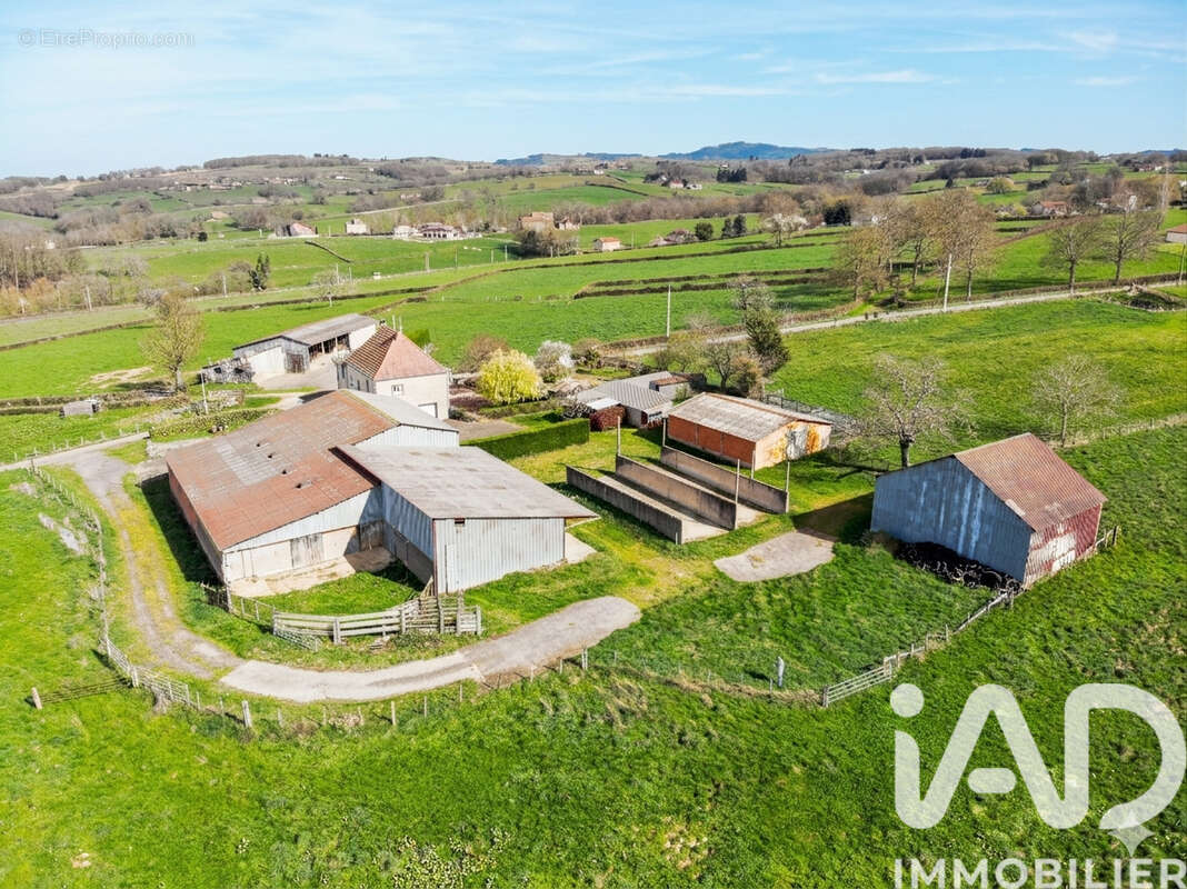 Photo 2 - Maison à CHANDON
