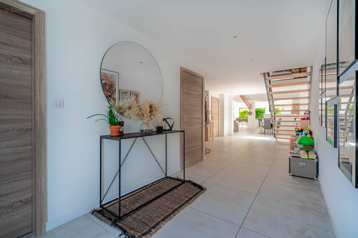 Appartement à BRINDAS