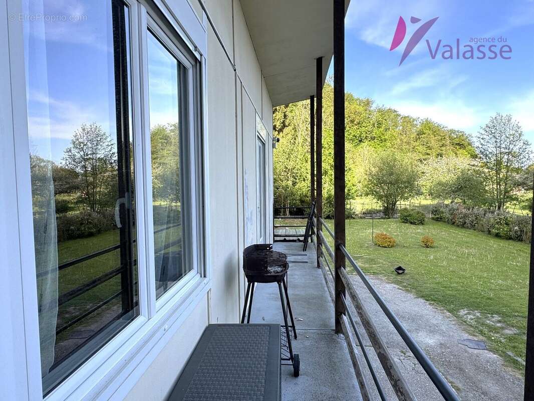 Maison à SAINT-NICOLAS-DE-LA-TAILLE