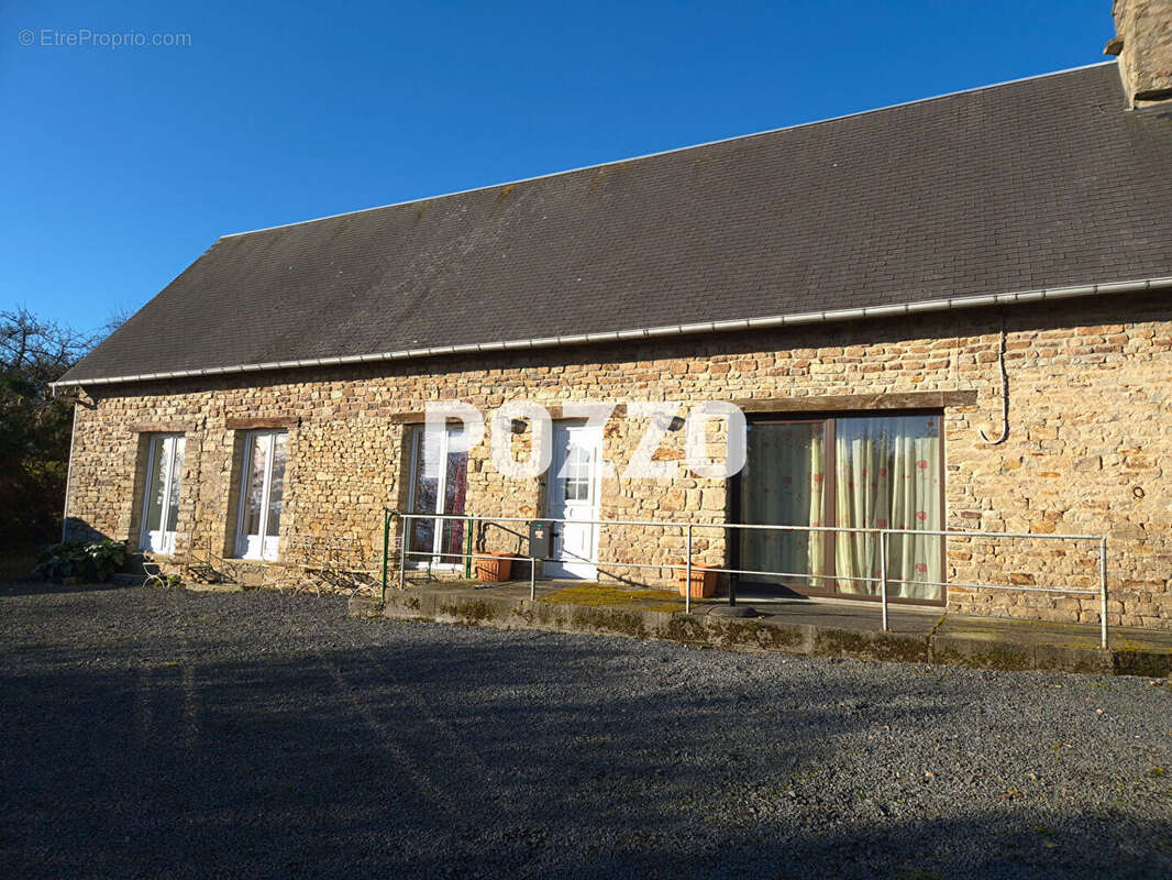 Maison à LANDELLES-ET-COUPIGNY