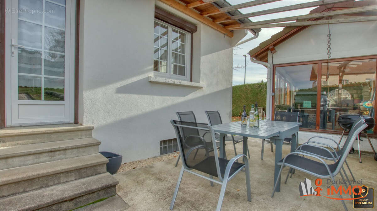 Maison à LA TOURETTE