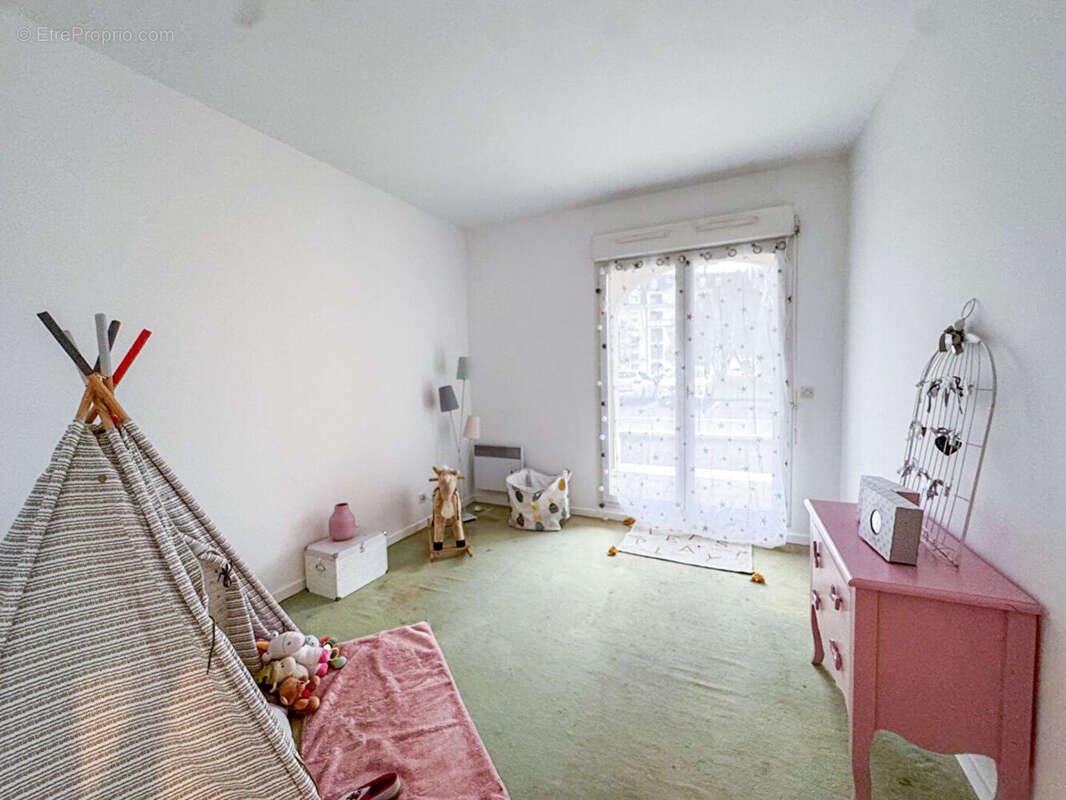 Appartement à DAMMARIE-LES-LYS