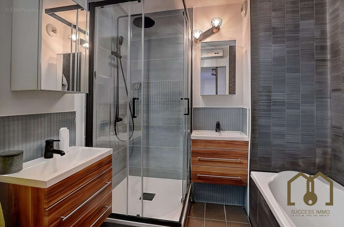 Appartement à VAULX-EN-VELIN