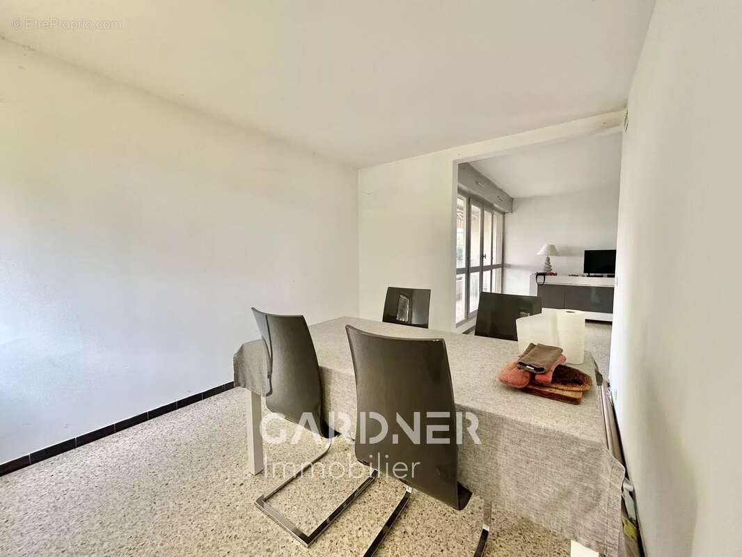 Appartement à AUBAGNE