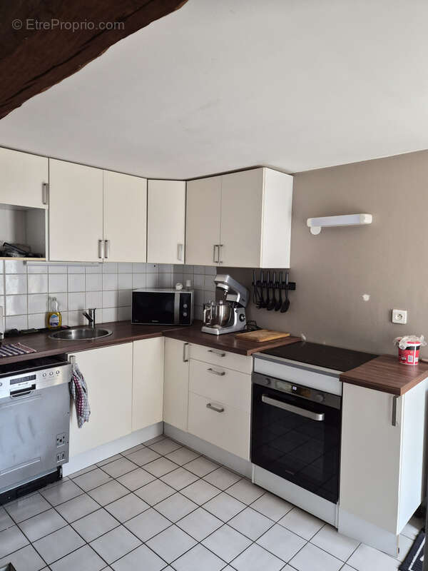 Appartement à AULNAY-SUR-MAULDRE