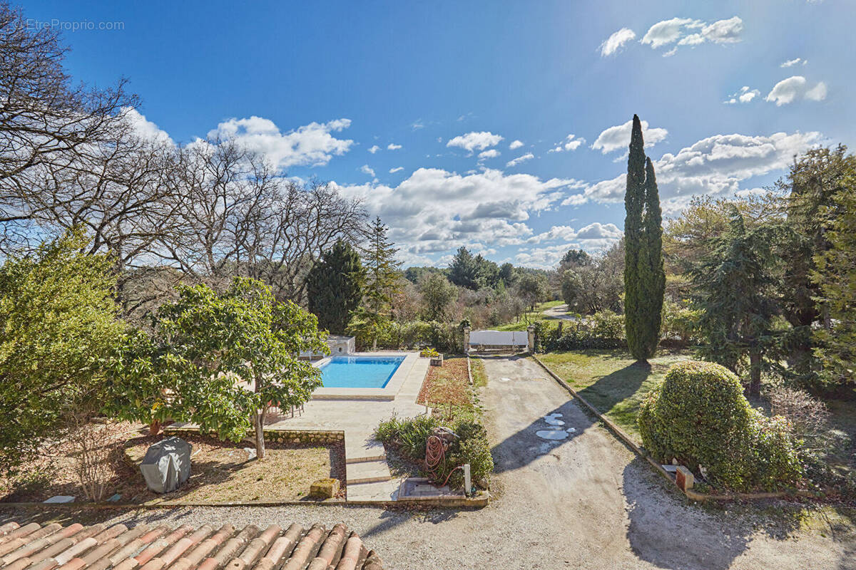 Maison à SAINT-CANNAT