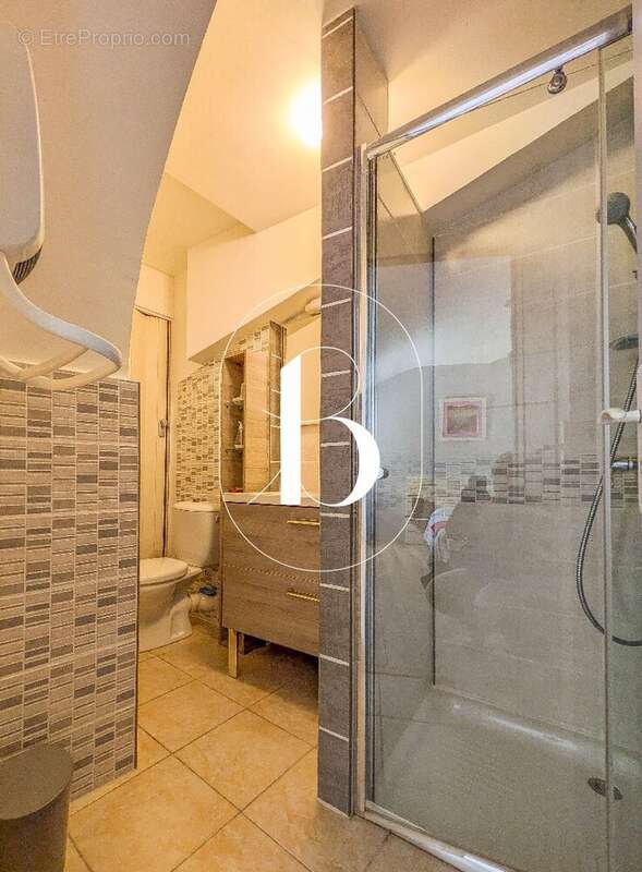 Maison 87 m² à Saint-Ambroix  - photo 9