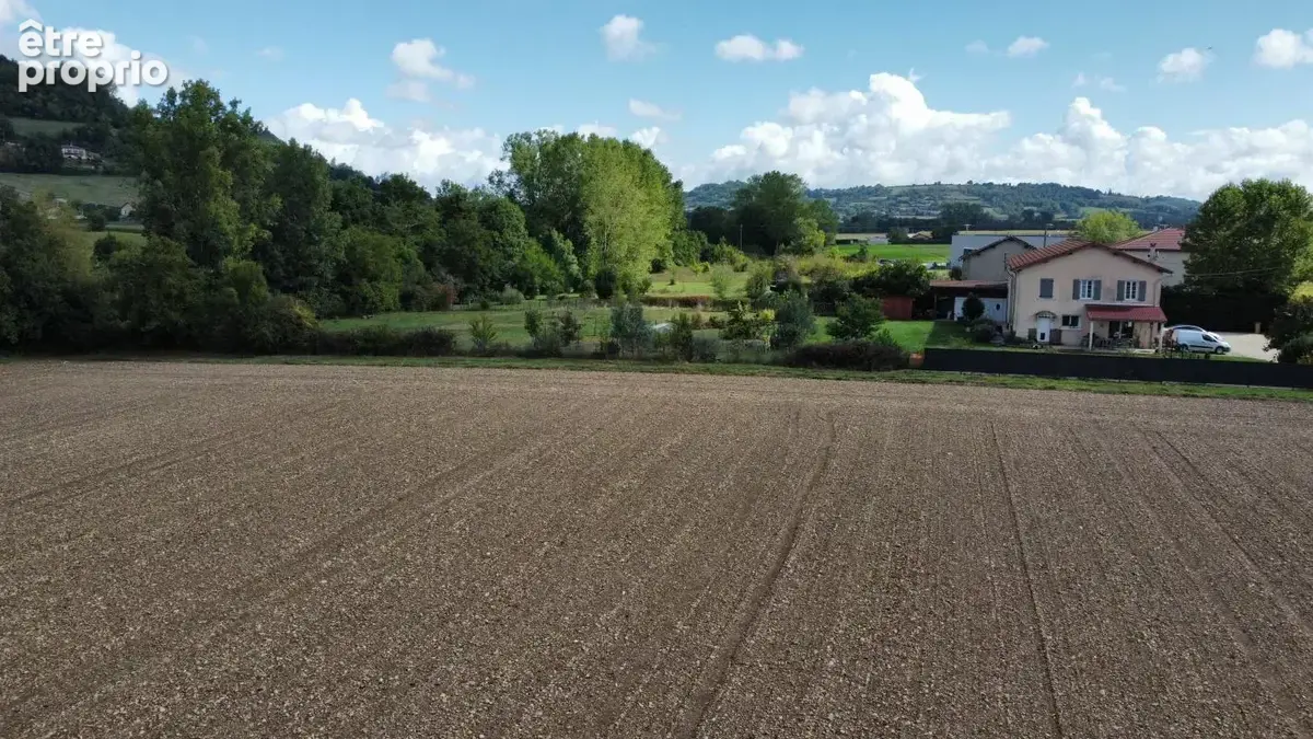 Maison - 4 Chambres - Buanderie - Grande cour - Jardin - Grange - Au calme - photo 6