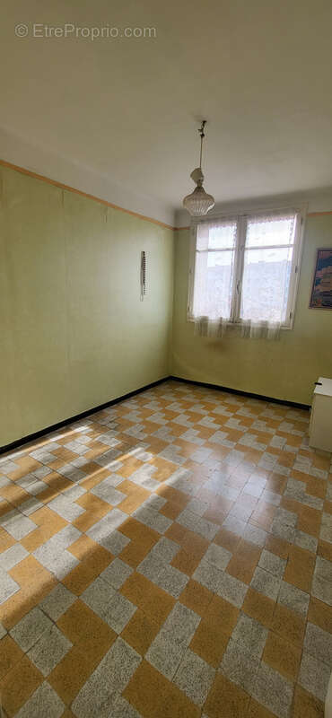 Appartement à MARSEILLE-9E