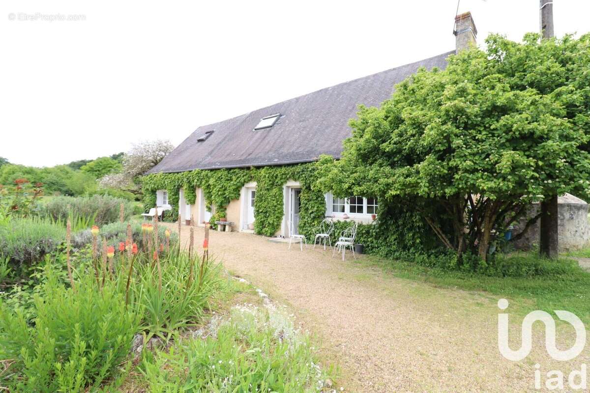 Photo 2 - Maison à MARCILLY-SUR-MAULNE