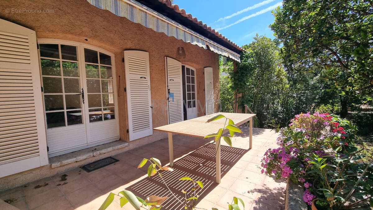 Maison à SAINT-RAPHAEL