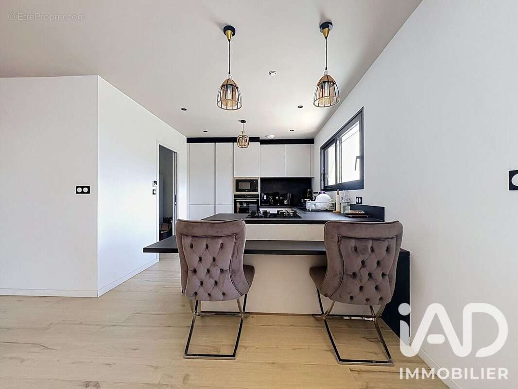 Maison 123 m² à Breal-Sous-Montfort  - photo 3