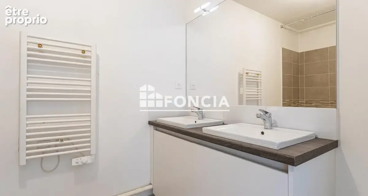 À vendre – Superbe T3 récent au Plan-du-Castellet, à seulement 10 minutes de Bandol - photo 8