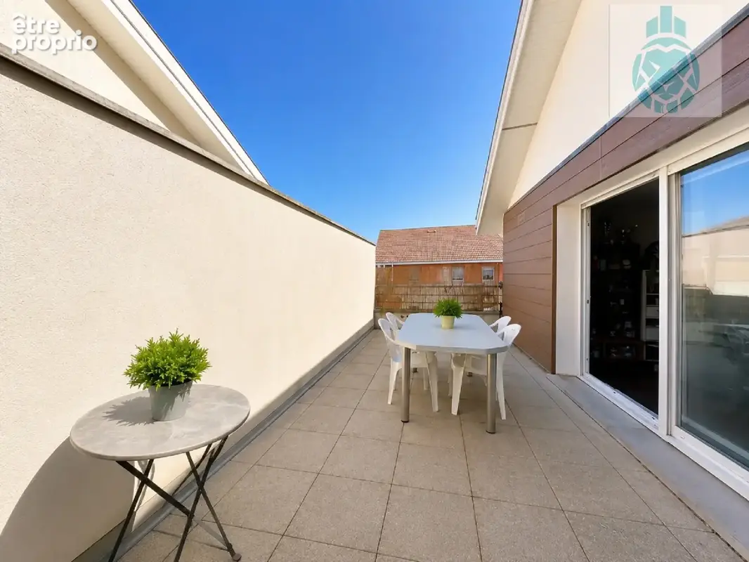 WOIPPY   Appartement T2 de 43 m2 avec terrasse de 23 m2 et parking - photo 3