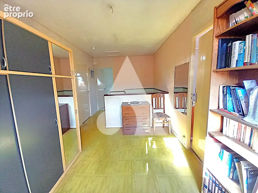 Maison semi-individuelle avec véranda, jardin clos et 3 chambres - photo 8