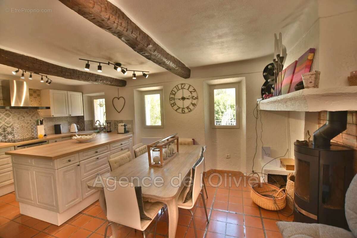 Maison à LE BAR-SUR-LOUP