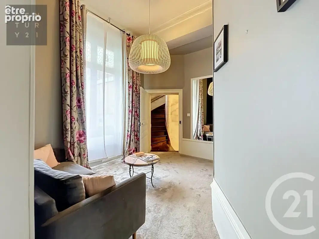 Maison 300 m² à Troyes  - photo 11
