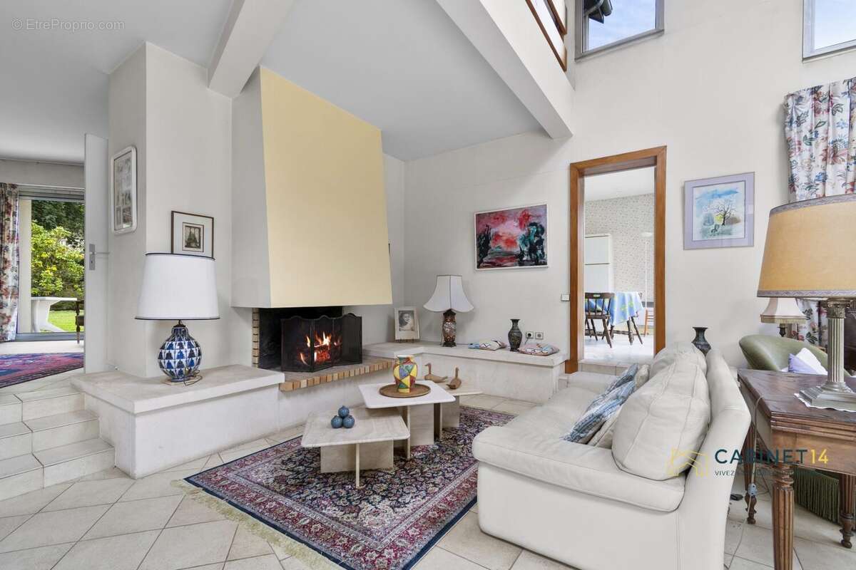 Maison à LOUVECIENNES