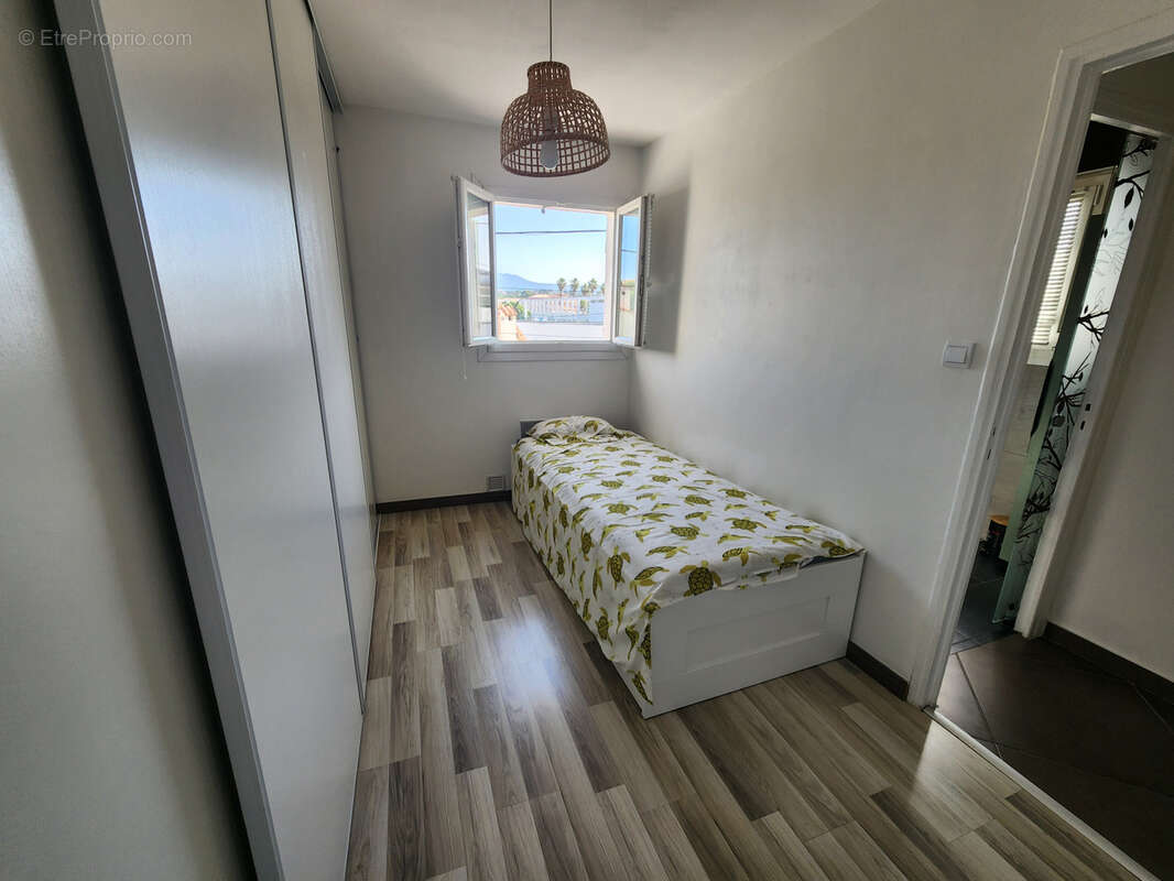 Appartement à SAINT-RAPHAEL