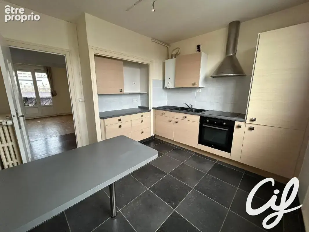 Appartement T3 NANTES Vannes - 63.58 m2  188 000 Euros - photo 4