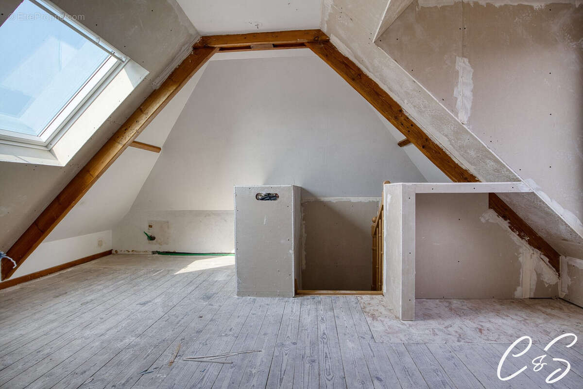 Maison à LOCTUDY