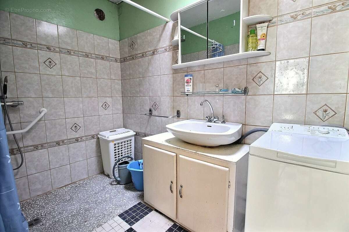 Exclusivité - maison ancienne seuilly. - photo 9