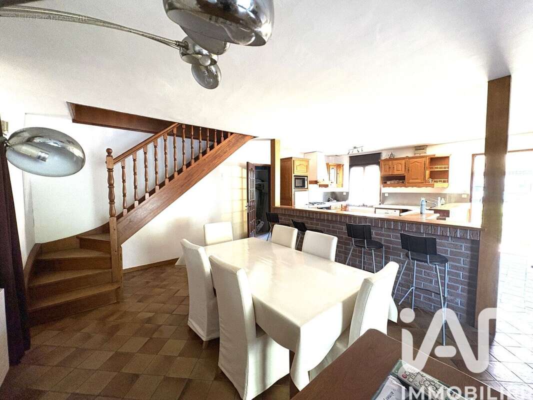 Photo 2 - Maison à MARCELCAVE